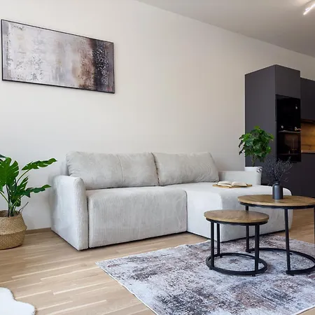 Central Riverside Apartment - Free Parking Prague Exterior photo
